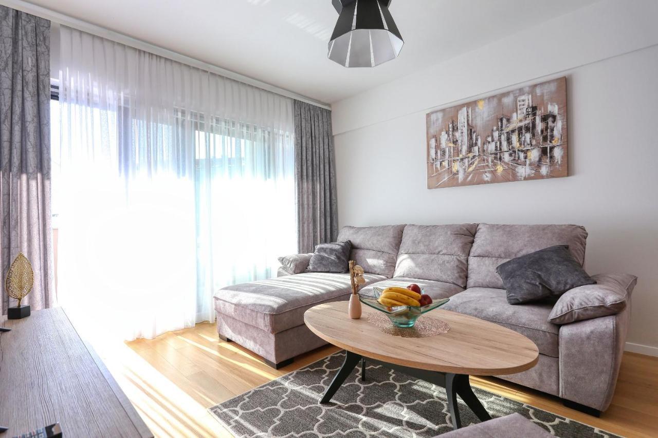 Apartments Perla With Free Parking Zadar Eksteriør bilde