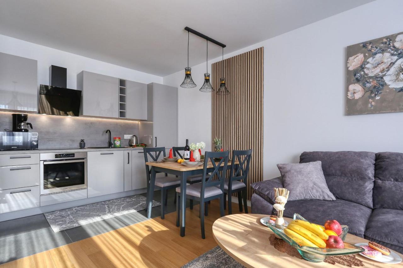 Apartments Perla With Free Parking Zadar Eksteriør bilde
