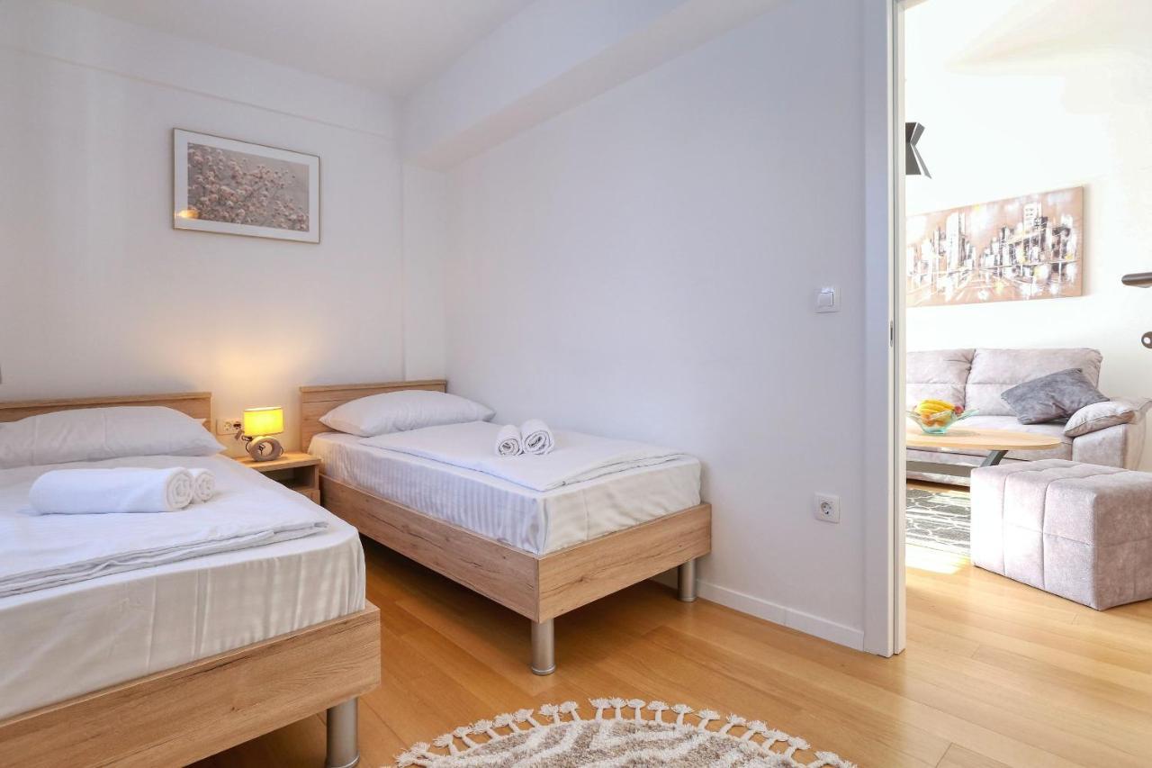 Apartments Perla With Free Parking Zadar Eksteriør bilde