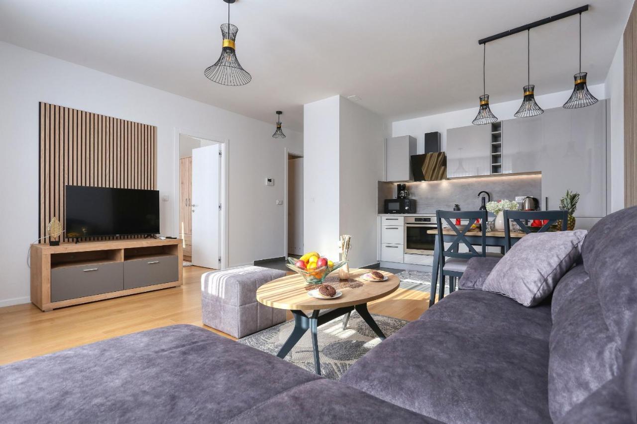Apartments Perla With Free Parking Zadar Eksteriør bilde