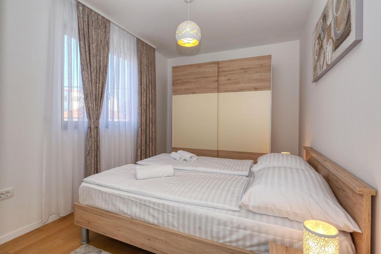 Apartments Perla With Free Parking Zadar Eksteriør bilde