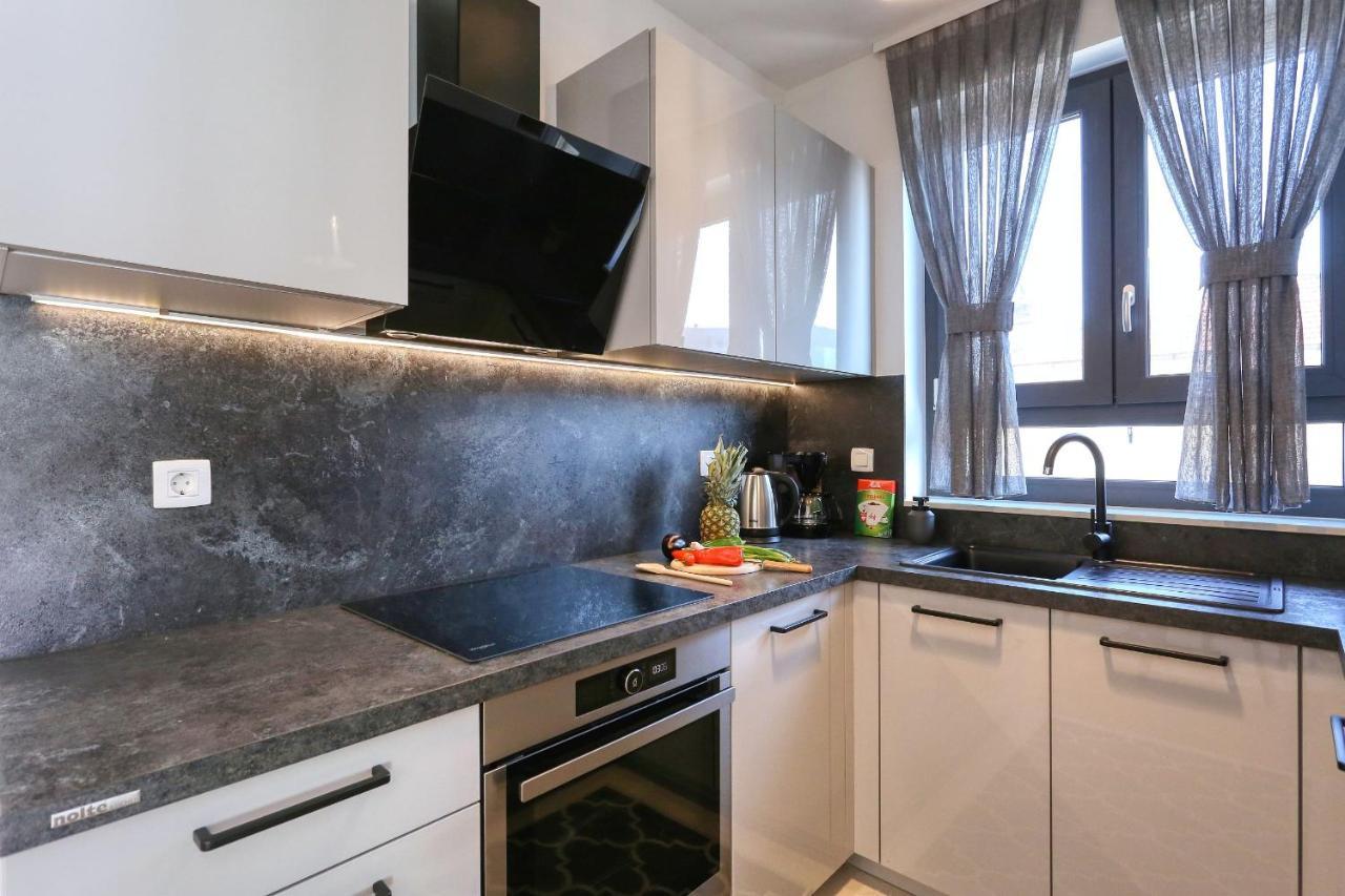 Apartments Perla With Free Parking Zadar Eksteriør bilde