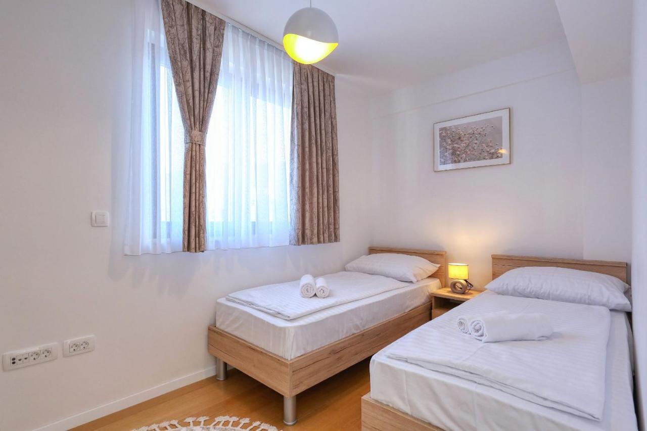 Apartments Perla With Free Parking Zadar Eksteriør bilde