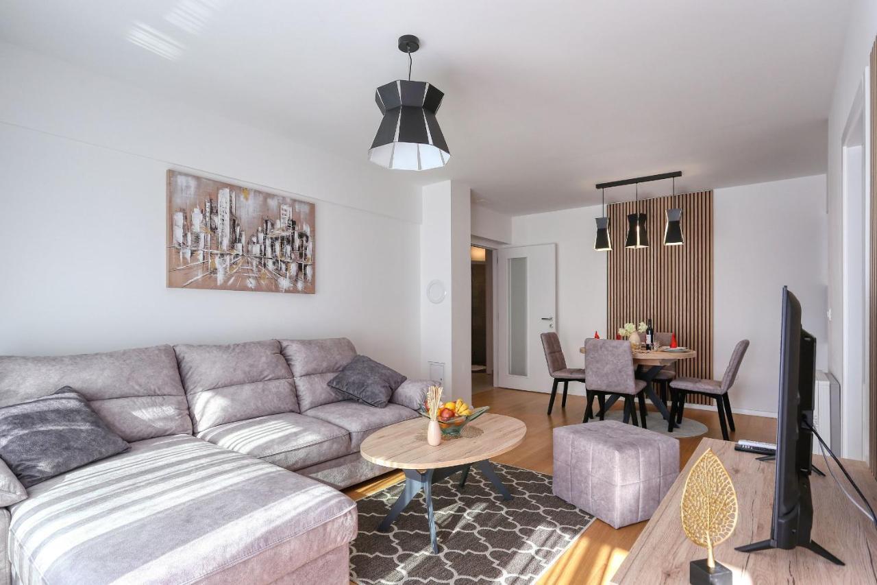 Apartments Perla With Free Parking Zadar Eksteriør bilde